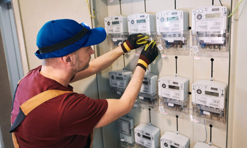 Stellenangebot: Elektriker als Sperrkassierer